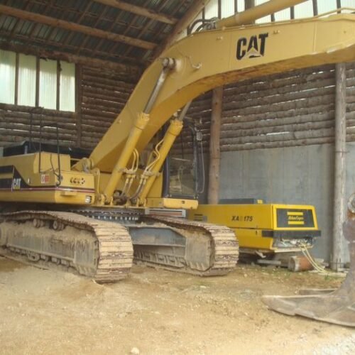 les engins et ses pieces de rechange