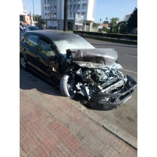 Volkswagen Polo accidentée