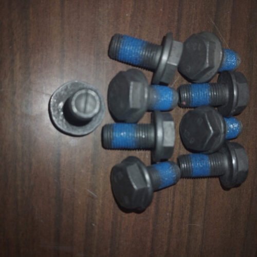 boulons à tête hexagonale