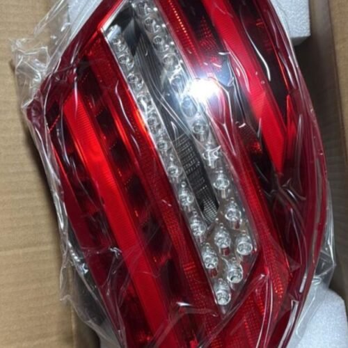 Feu Arrière LED Rouge Neuf